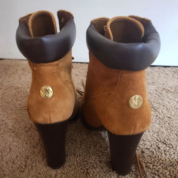 New without tags 8.5 BCBG Generation Brown Combat High Heel Boots - Picture 2 of 4